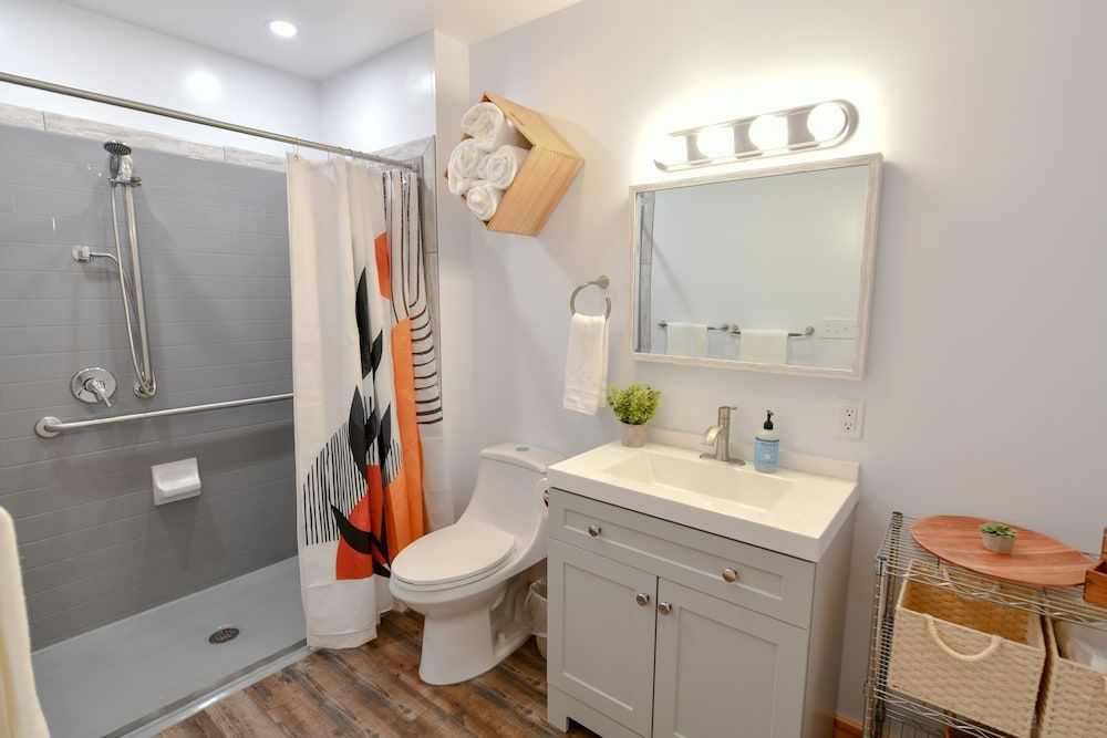 The Darmont Hotel and Suites Deluxe Suite, 1 Bedroom, Accessible, Kitchen 5