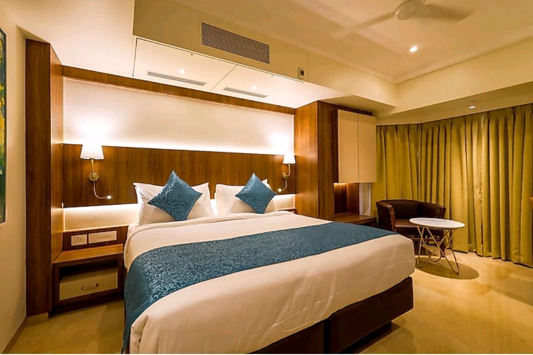 Coronet The Boutique Hotel Deluxe Room 9