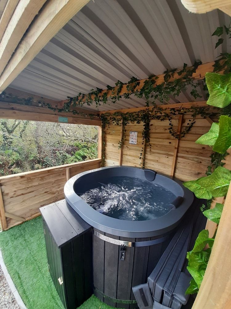 Shepherds Hut With hot tub on Anglesey North Wales Cabin 13