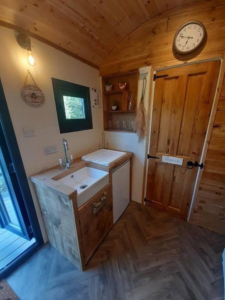 Shepherds Hut With hot tub on Anglesey North Wales Cabin 10