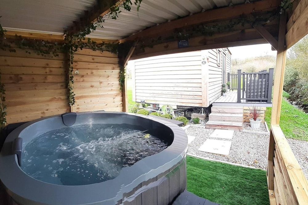 Shepherds Hut With hot tub on Anglesey North Wales Cabin 12