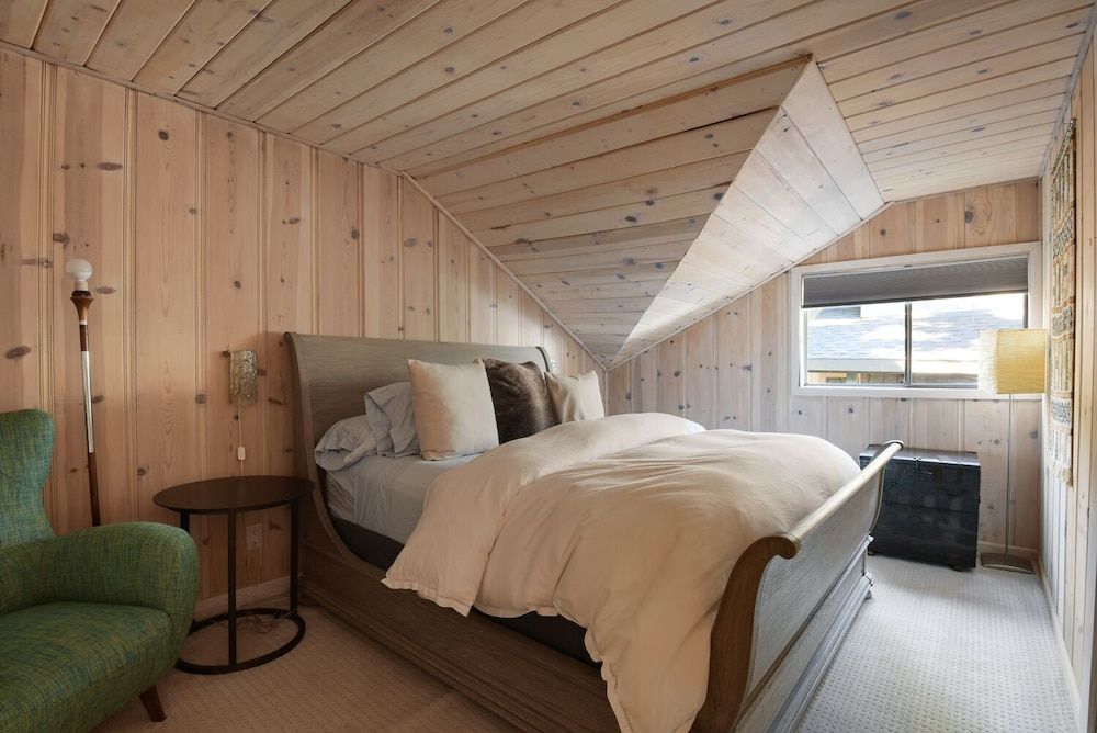 House, Multiple Beds, Patio, Mountain View (Mesmerizing Meeks Bay)