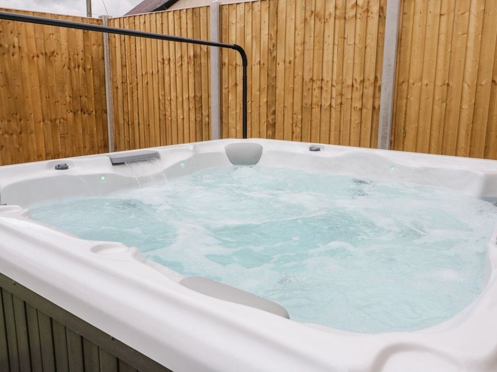 The Blue Lion Superior Apartment, Private Bathroom (Apartment 3) 8