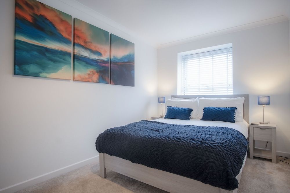 Apartment (1 Bedroom)