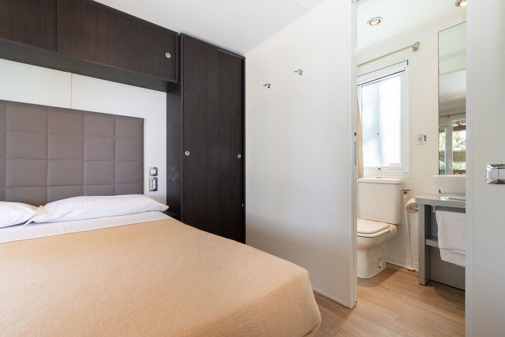 Lodge Deluxe