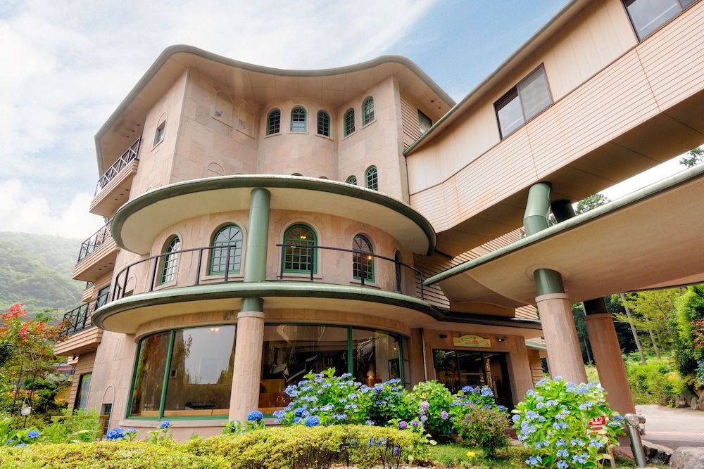 undefined Hakonenomori Okada 2