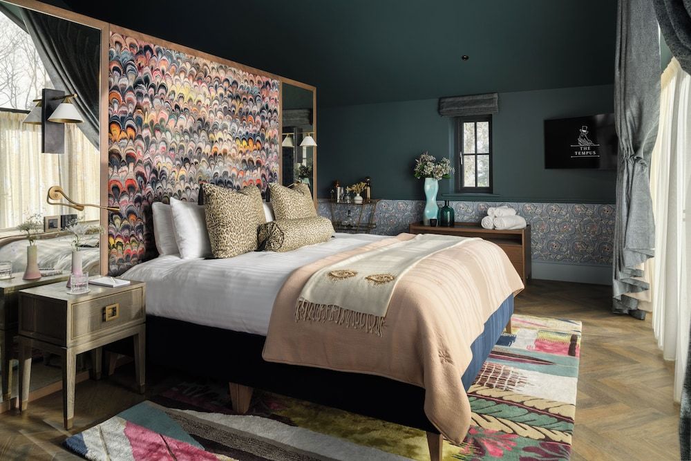The Tempus Boutique Suite