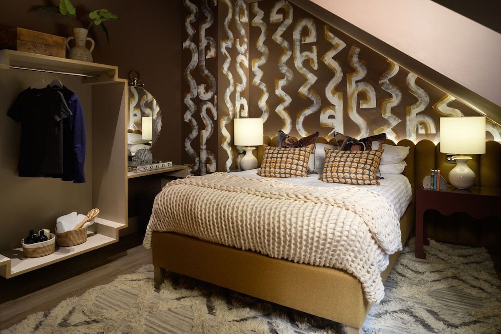 Farmhouse King Room