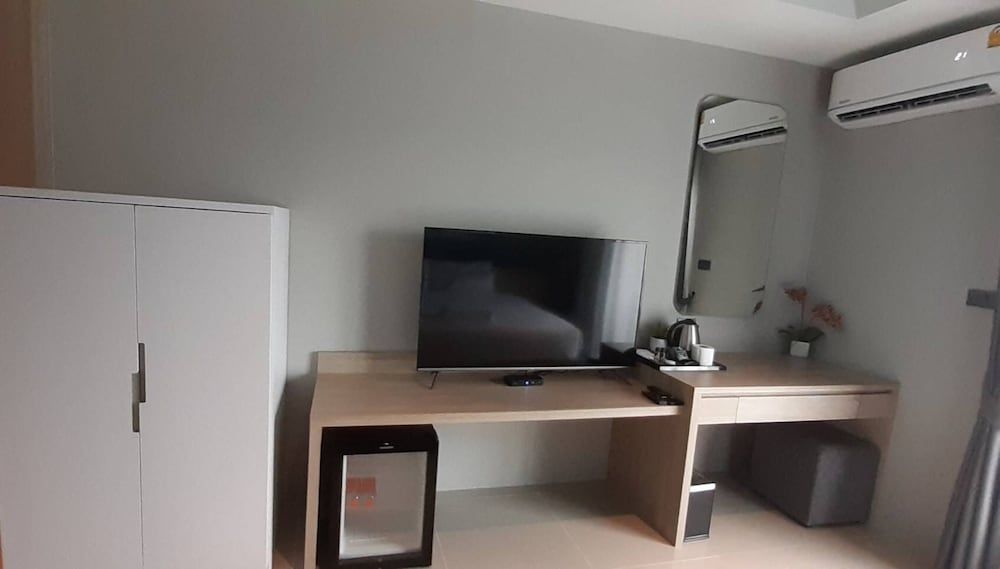 Basic Single Room