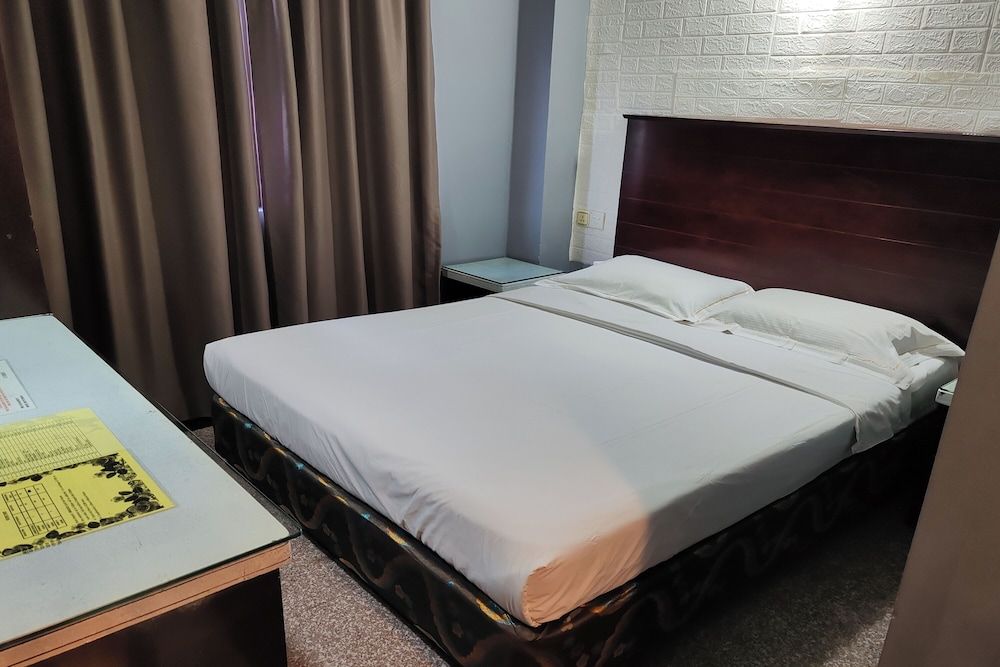 Hotel Sri Puchong Standard Double Room