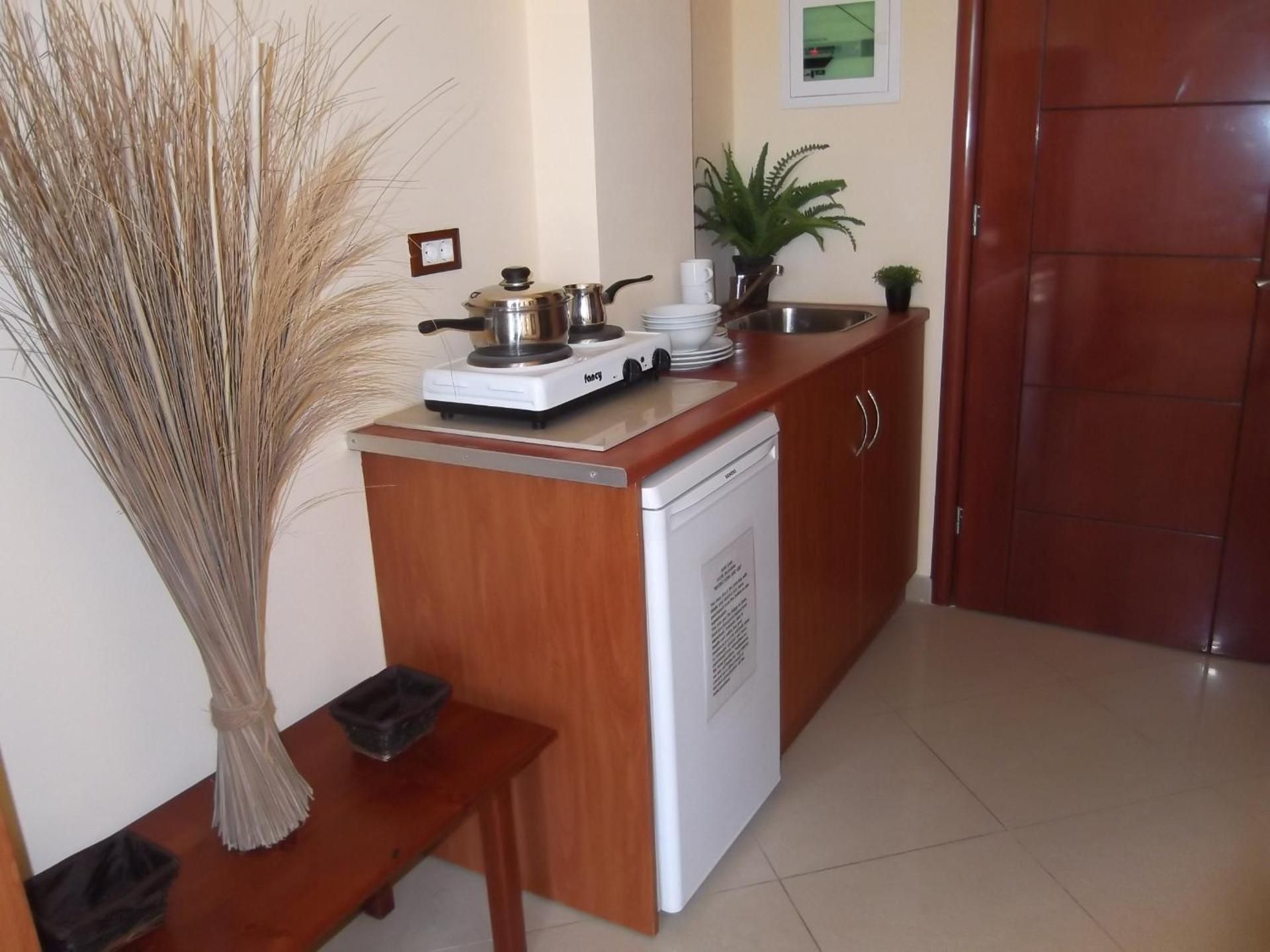 Studio (1 Adult)