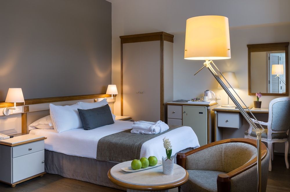 Alasia Hotel Superior Single Room, Garden View