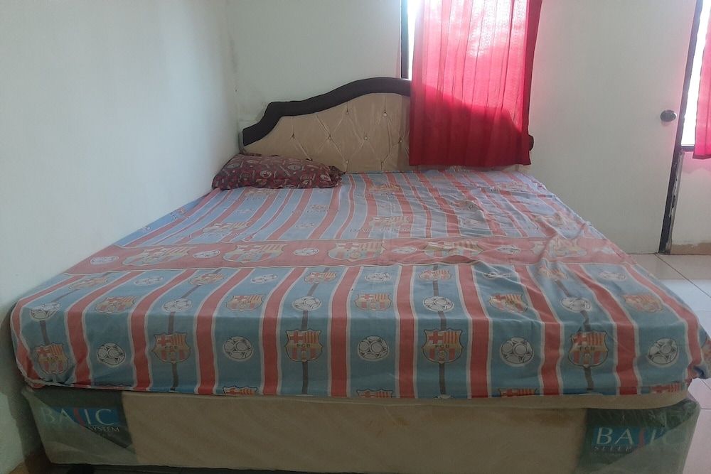 SPOT ON 90535 Cimanuk Pavilion Standard Double Room 4