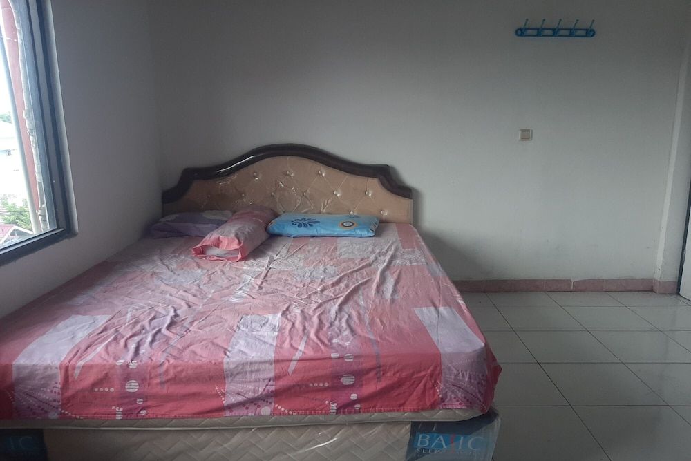 SPOT ON 90535 Cimanuk Pavilion Standard Double Room 10