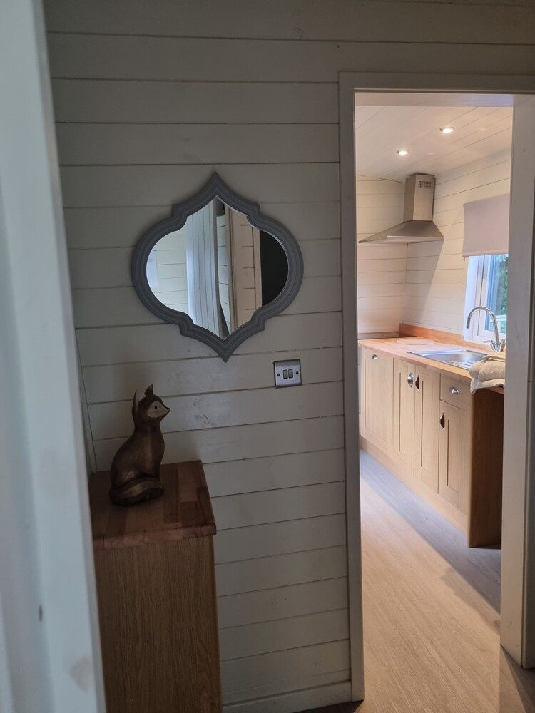 Glamping Hut - Riverview 4 Chalet 15