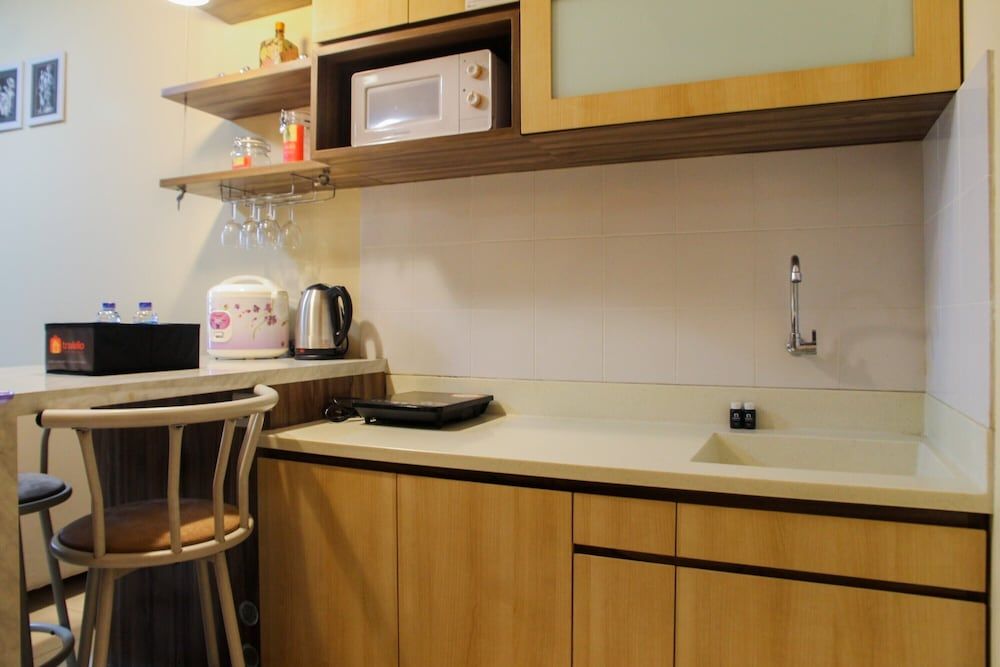 Modern 1BR with Sofa Bed @ Cinere Bellevue Apartment Room 5