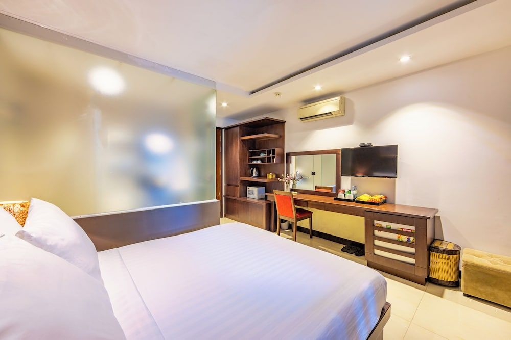 undefined The Noble Swan Central Dong Du Hotel