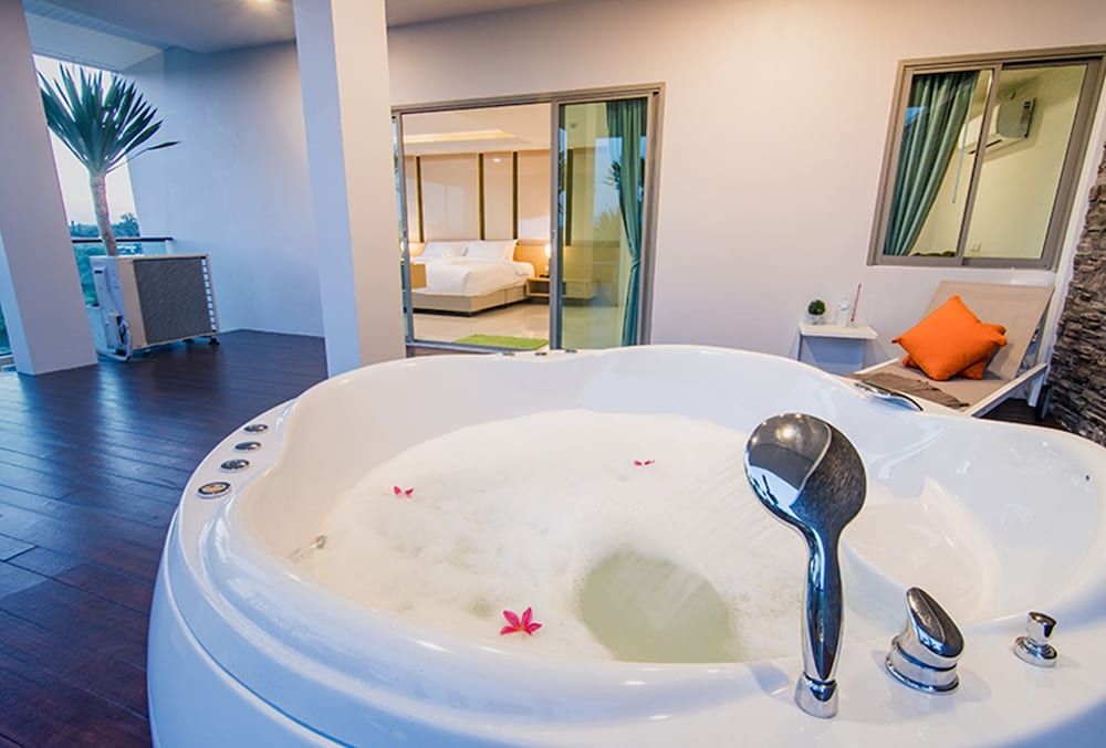 The Peak Chanthaburi Hotel Suite 4