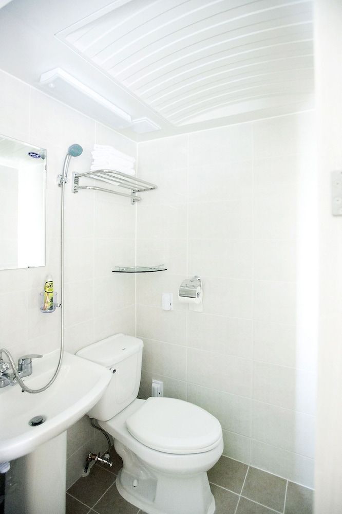 ARI House - Hostel Large Double Room (Korean Ondol Style) (Foreigner Only)