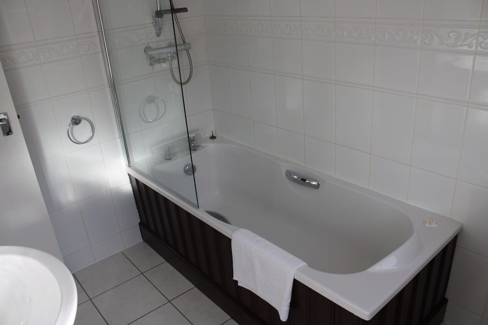 The Birdham Deluxe Double Room, Ensuite 8