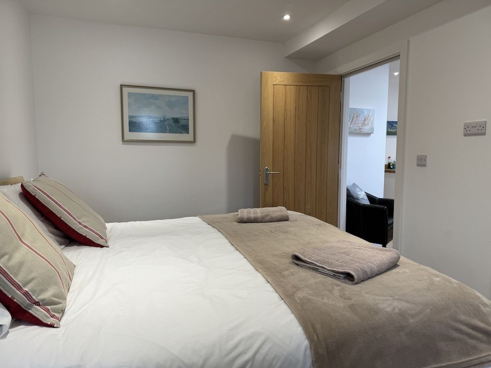 The Pilot Boat Inn Double or Twin Room 5