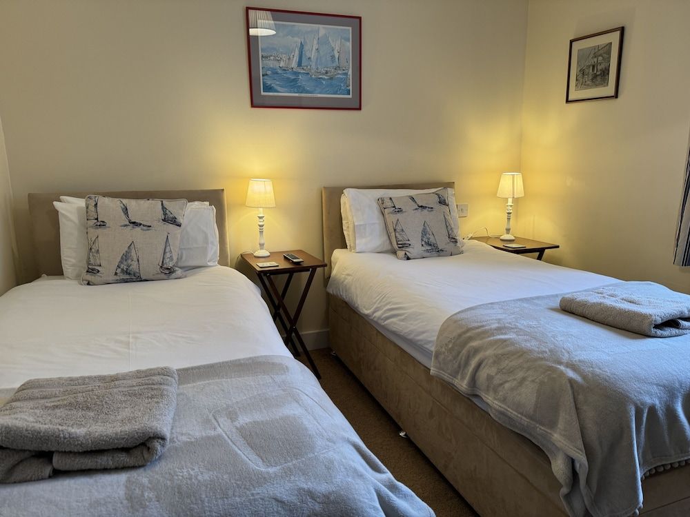 The Pilot Boat Inn Double or Twin Room 10