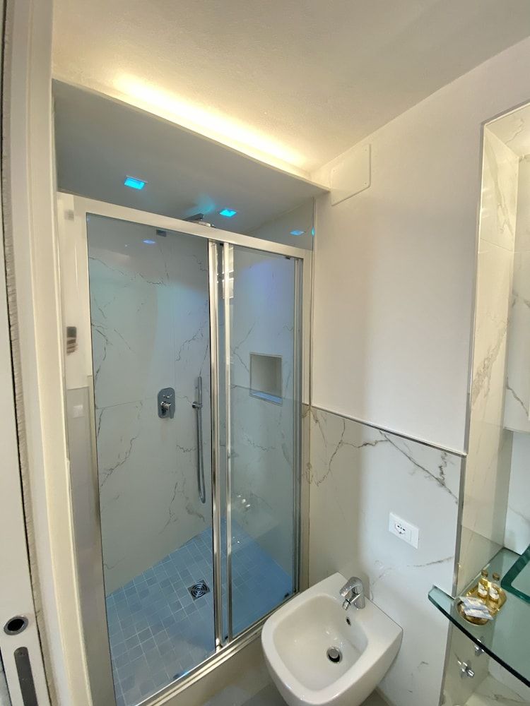 Giovanni Rooms Manarola Standard Double Room 34