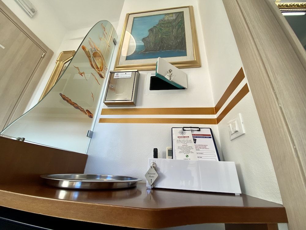 Giovanni Rooms Manarola Panoramic Room 33