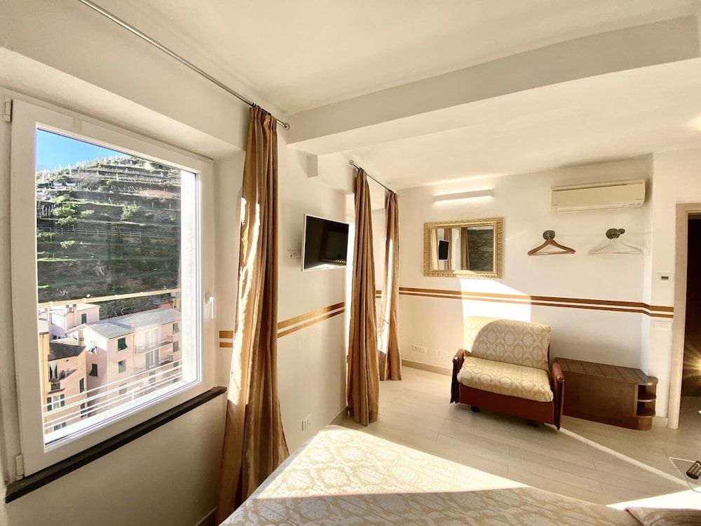 Giovanni Rooms Manarola Panoramic Room 36