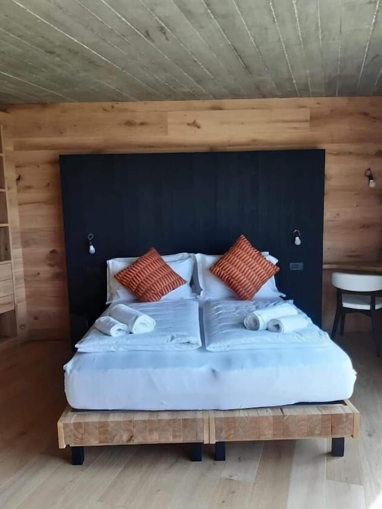 Agriturismo Ca' Pianazöla Luxury Quadruple Room, Mountain View 6