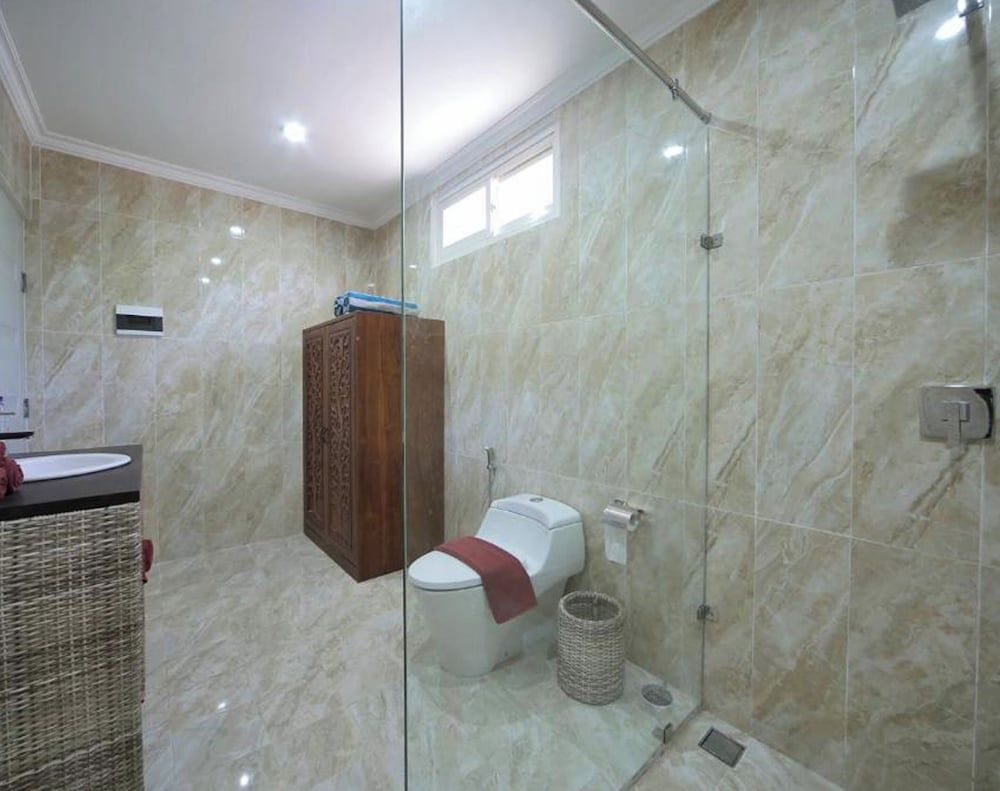 Meno Mojo Beach Resort Deluxe Double Room 9