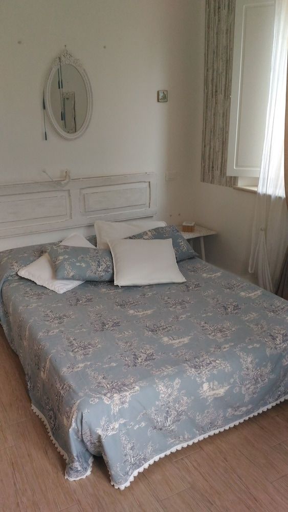 Deluxe Studio, 1 Queen Bed with Sofa bed, Terrace, Courtyard View (Il Casalino)