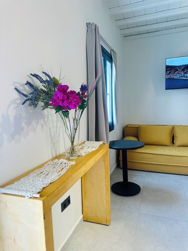 GT Suites Superior Apartment 24