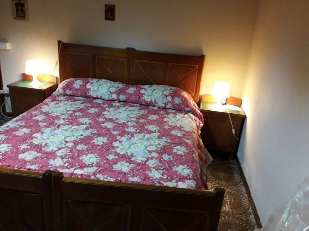 Apartment, 2 Bedrooms, Smoking, Patio