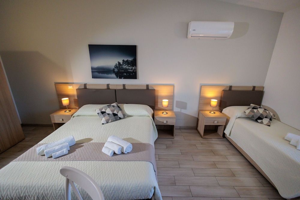Fuori Rotta Comfort Triple Room, Balcony 9