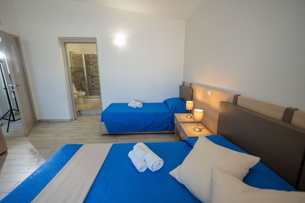 Fuori Rotta Comfort Triple Room, Balcony 17
