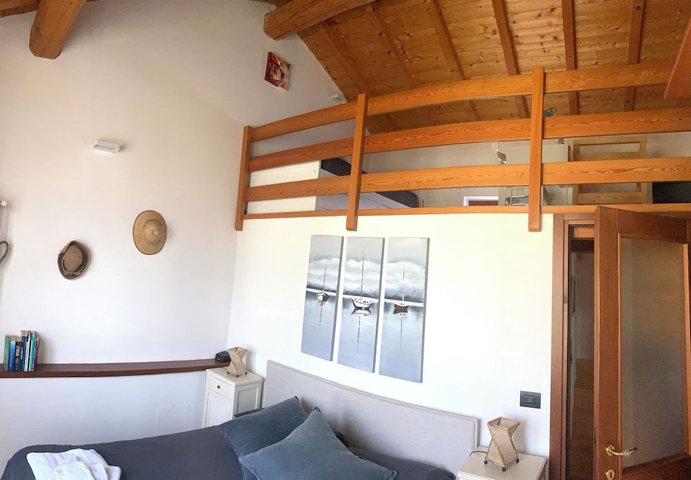 Comfort Cottage, 2 Bedrooms, Garden View, Annex Building (Il Granaio)