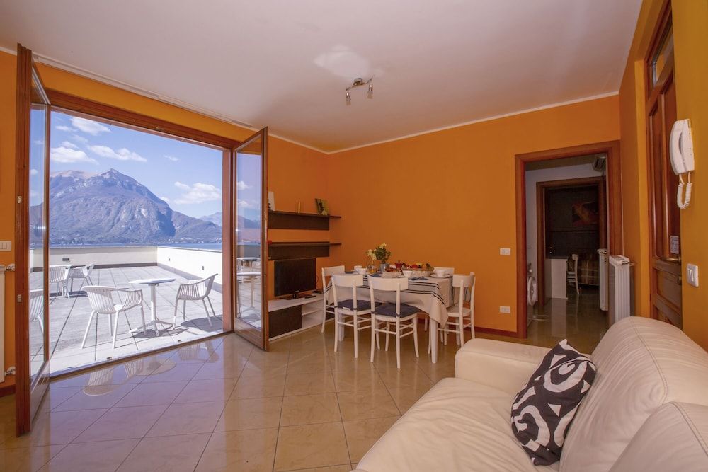Family Apartment, 2 Bedrooms (Fontana Del Lago Apt. 5)