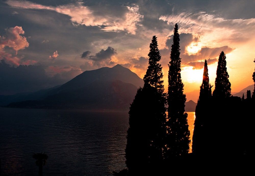 Varenna Vele