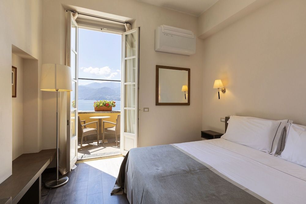 Premium Room, Balcony, Lake View