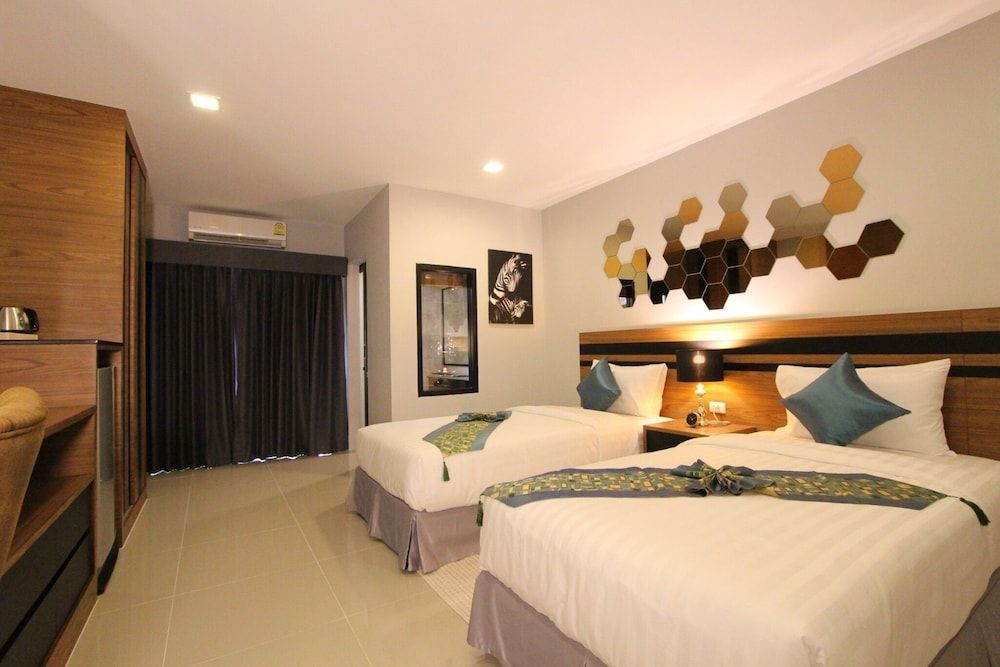 The Leisure Hotel Superior Twin Room 2