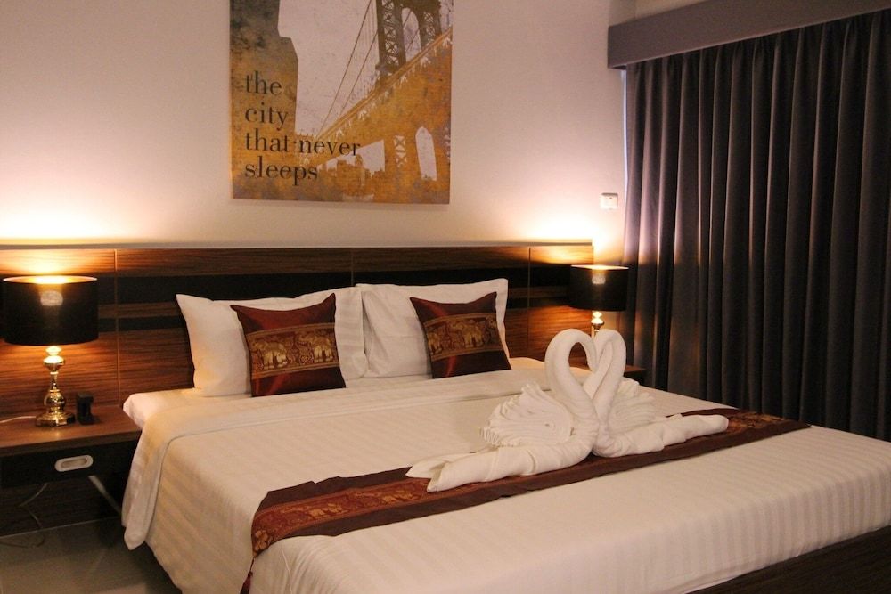 The Leisure Hotel Royal Suite 3