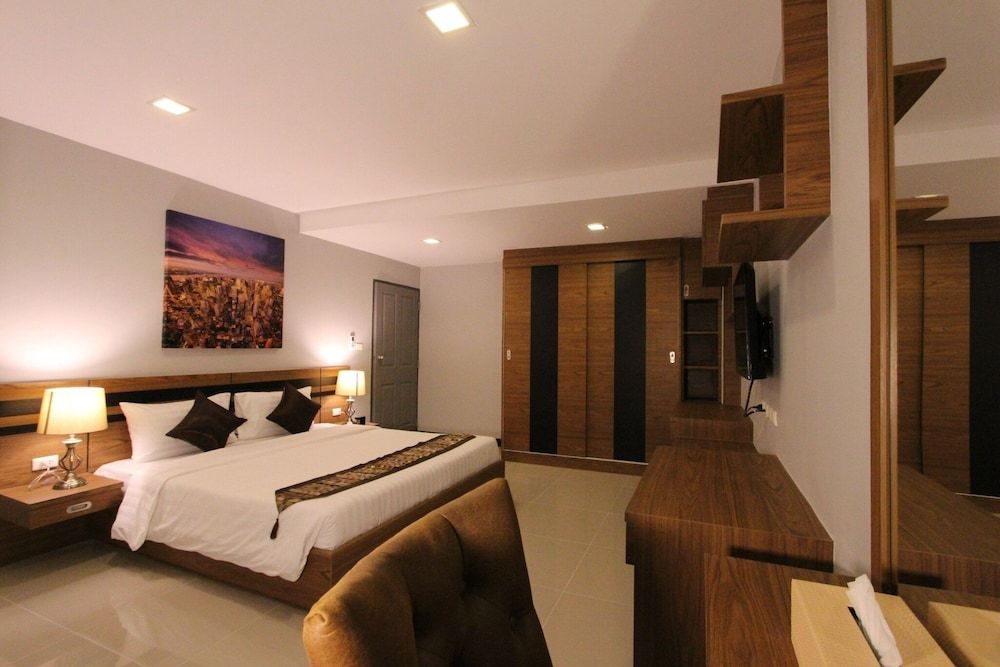 The Leisure Hotel Royal Suite 2