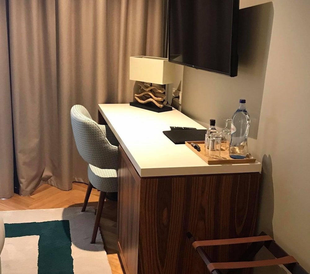 The Wine House Hotel - Quinta da Pacheca Standard Double Room, Vineyard View 8