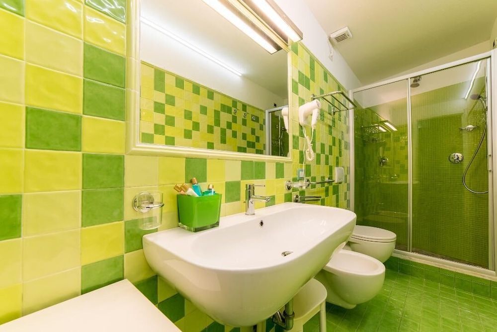 Vernazza Sea View Premium Studio Suite, Multiple Beds, Air conditioning 10