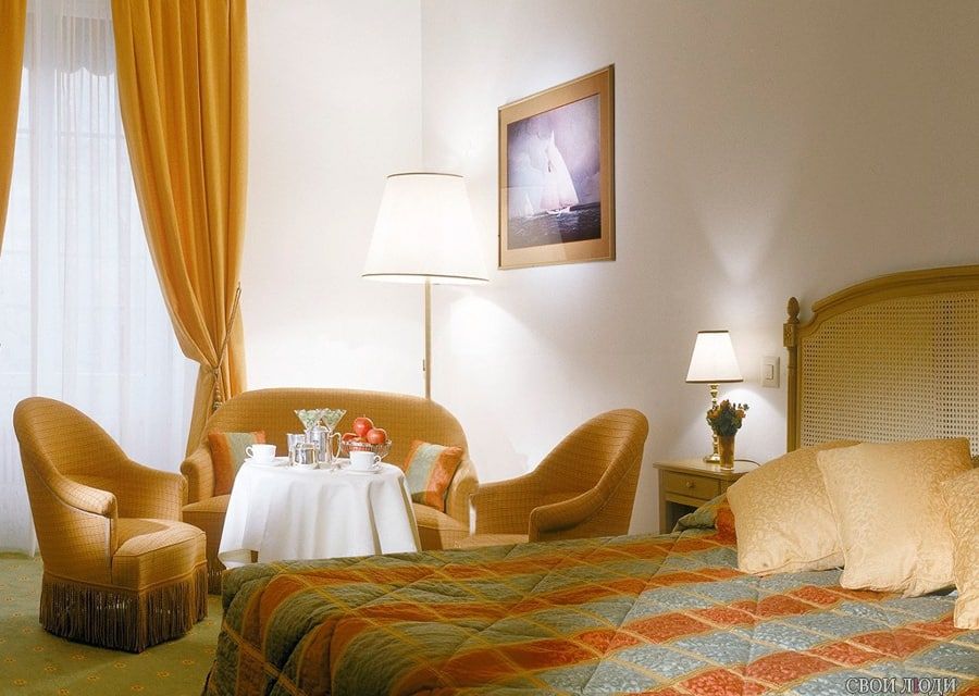 Hotel Niladri Deluxe Double Room 2