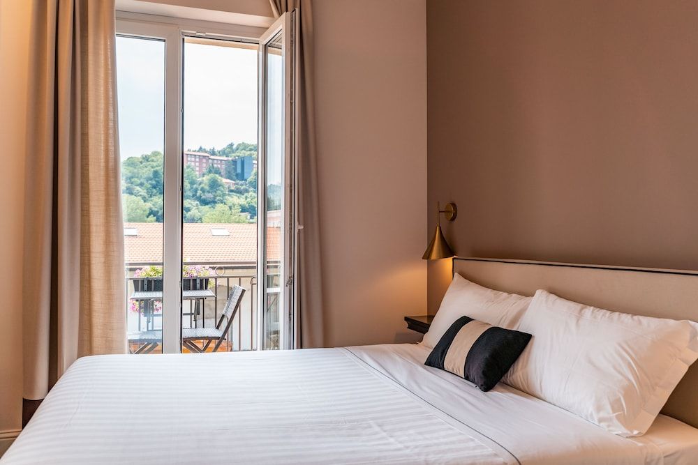 Hotel del Conte Classic Double or Twin Room 12