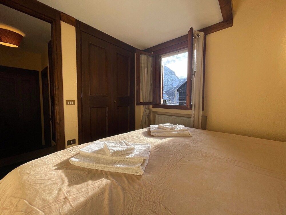 Family Apartment, 1 Bedroom, Mountainside (Grange Hike & Ski - Grange Terrace)