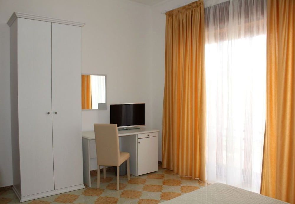 Glem B&B Quadruple Room, Private Bathroom (Mandorlo) 2