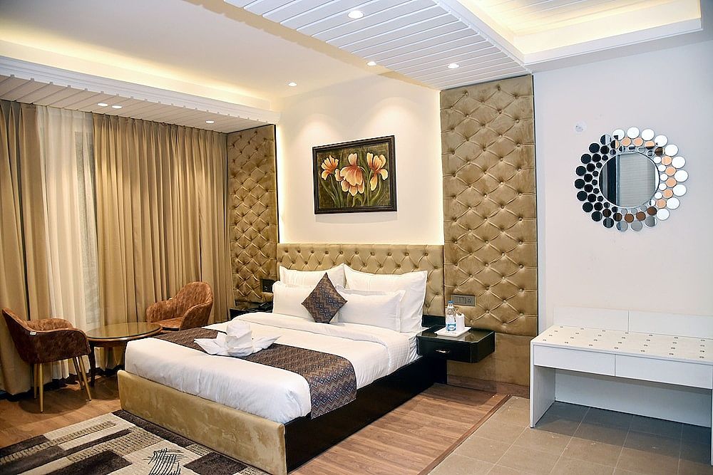 AnantVilas Shimla Hills Deluxe Room